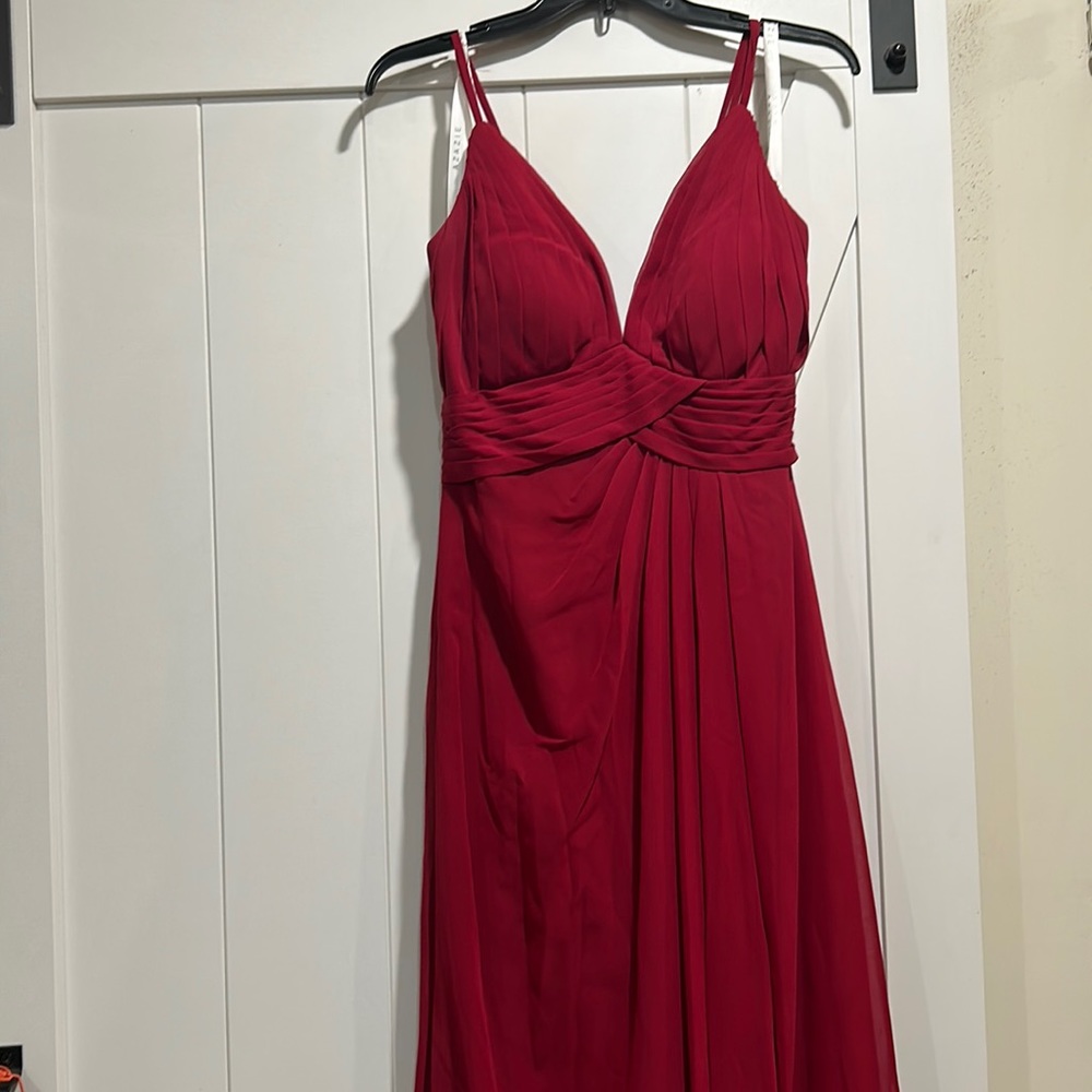 Beautiful burgundy bridesmaids dress.